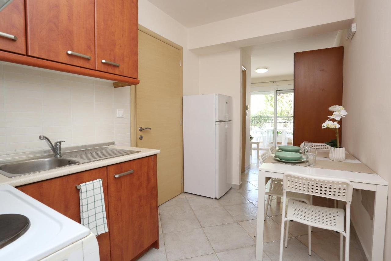 Palia Platia Apartments Pefkochori Bagian luar foto