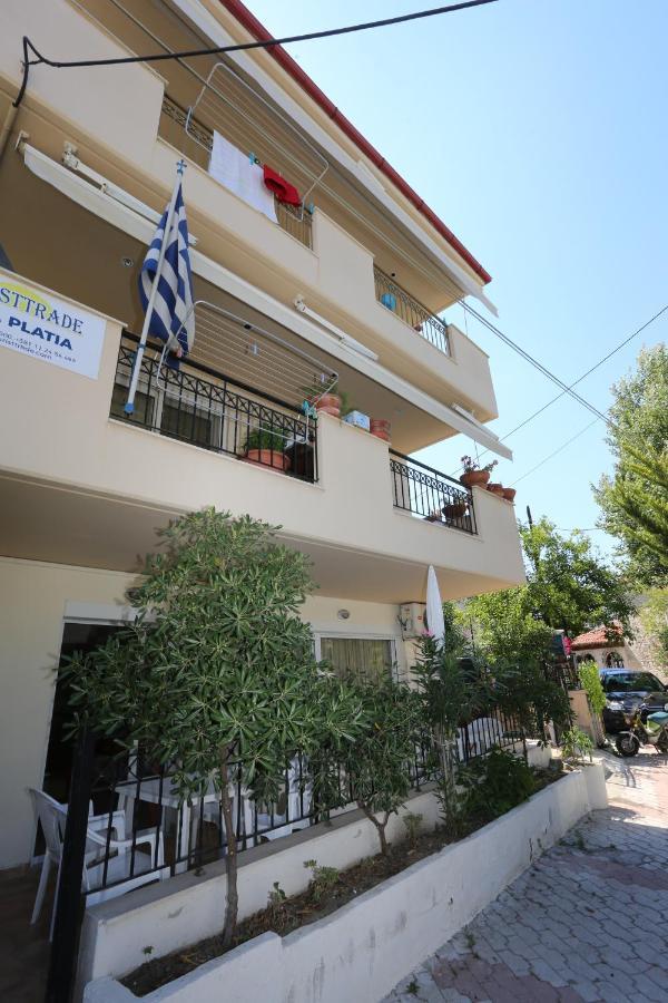 Palia Platia Apartments Pefkochori Bagian luar foto