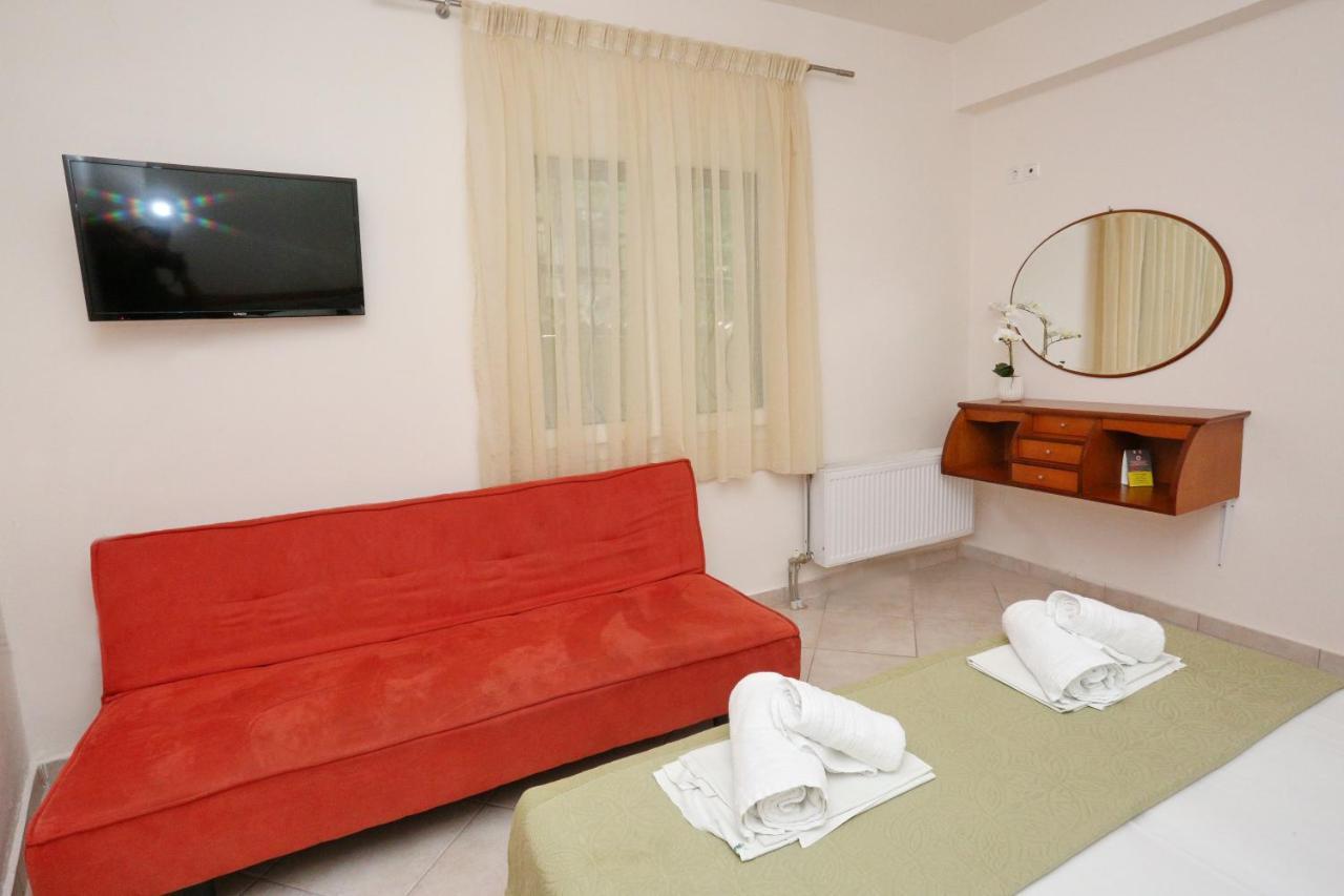Palia Platia Apartments Pefkochori Bagian luar foto