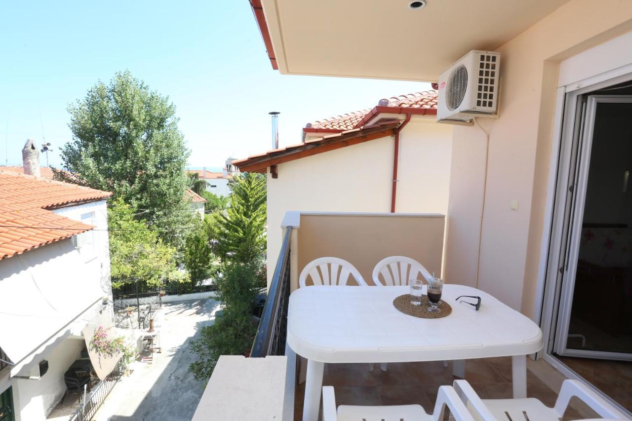 Palia Platia Apartments Pefkochori Bagian luar foto